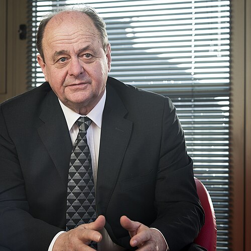 Portrait de Bernard Leroy