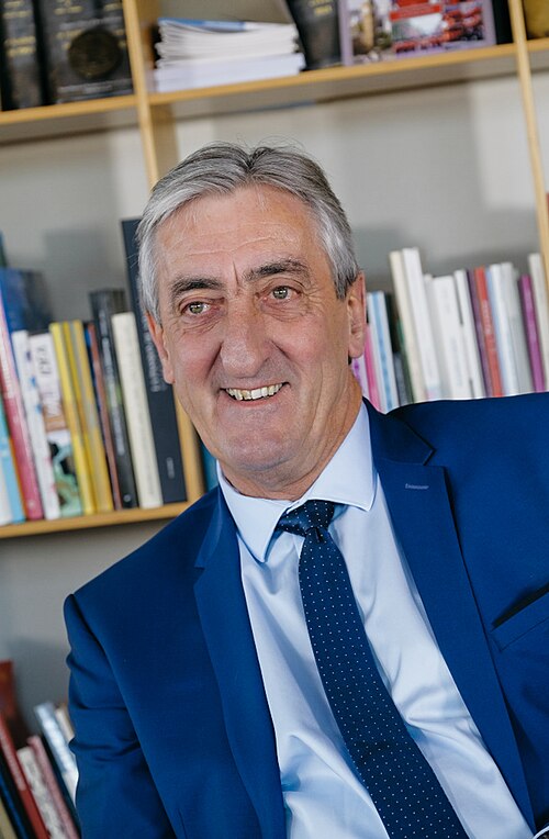 Portrait de Denis Bouad