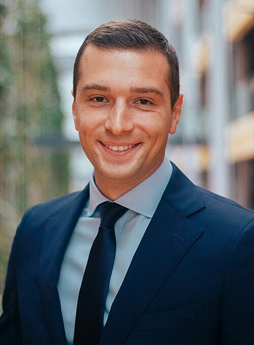 Portrait de Jordan Bardella