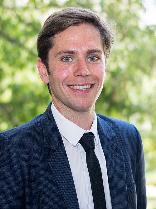 Portrait de Pieyre-Alexandre Anglade