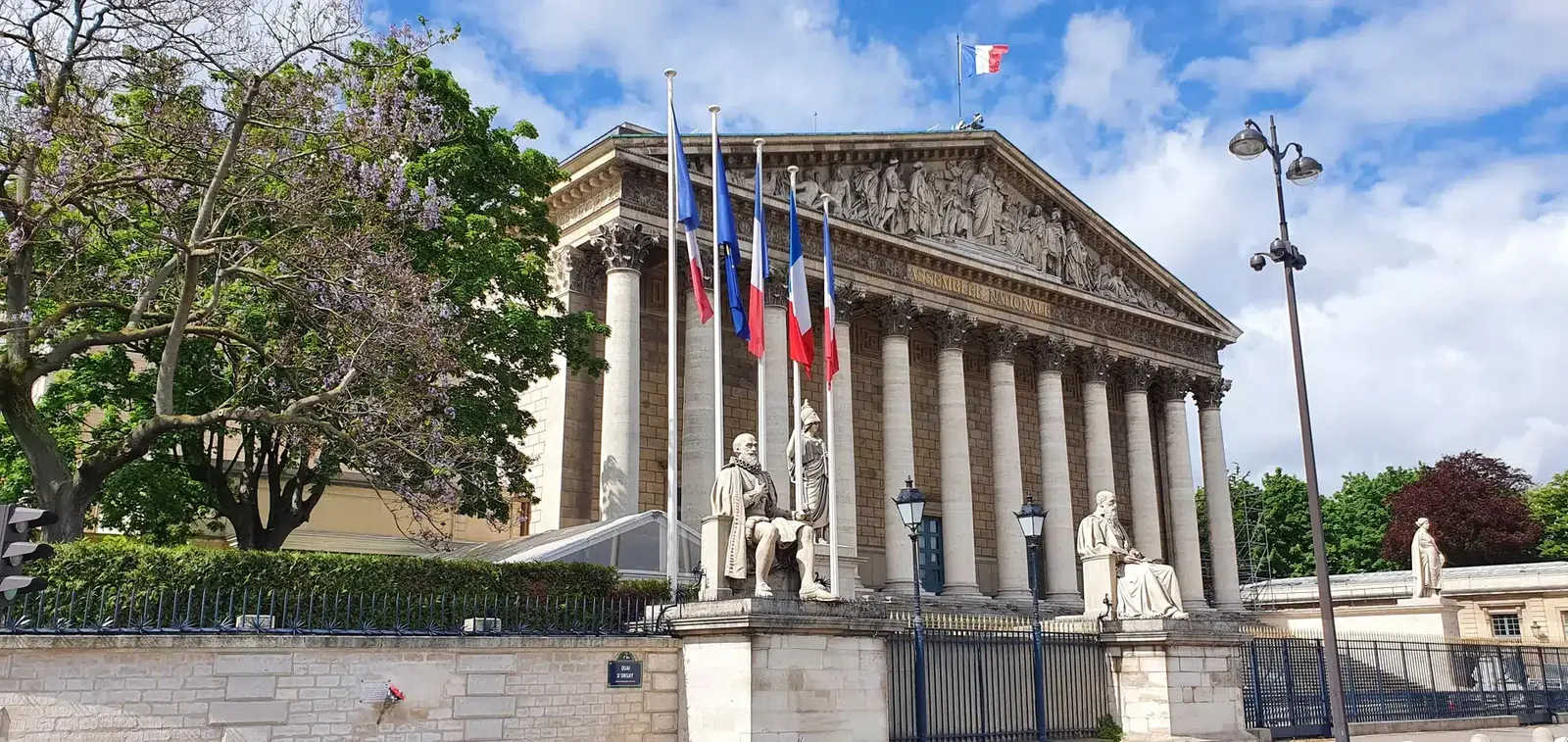 Colonnade de l'Assemblée nationale au palais Bourbon